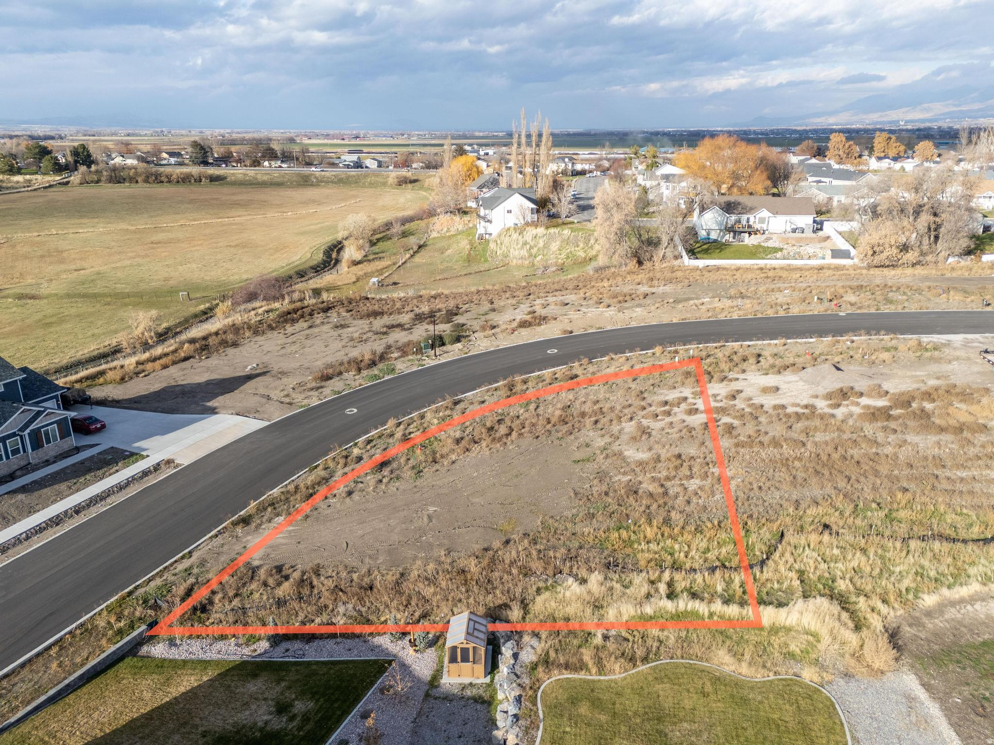 MOUNT STERLING - Land