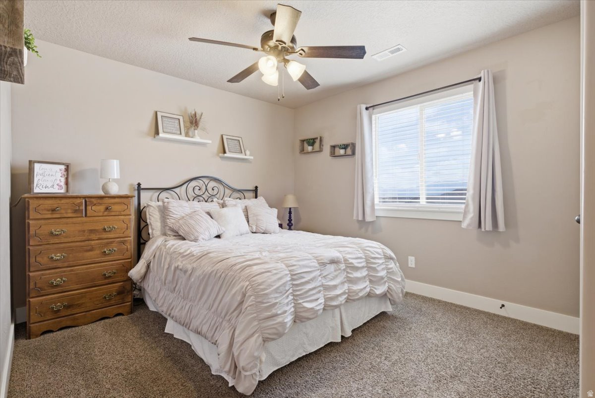 ECHO RIDGE - Residential