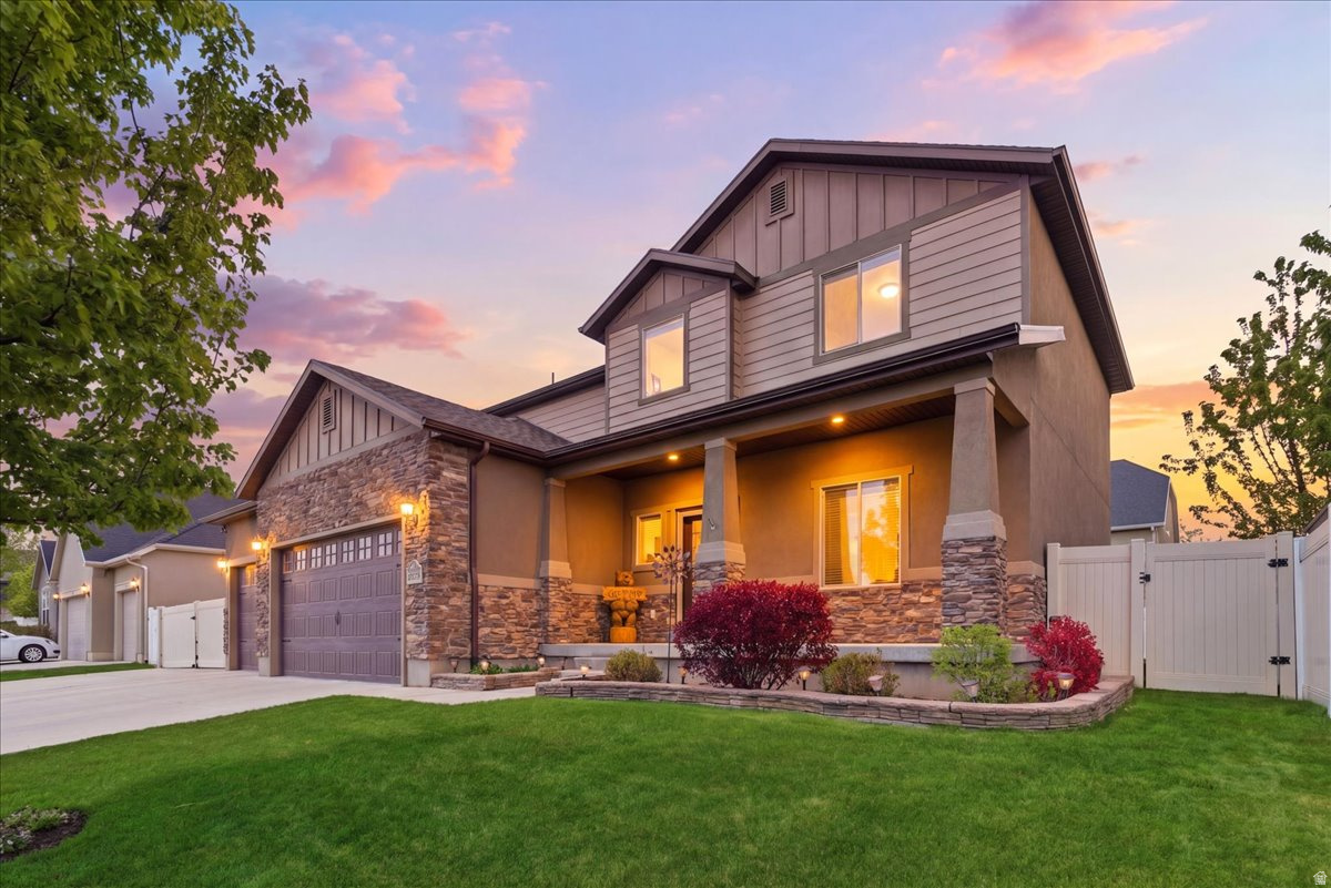 ECHO RIDGE - Residential