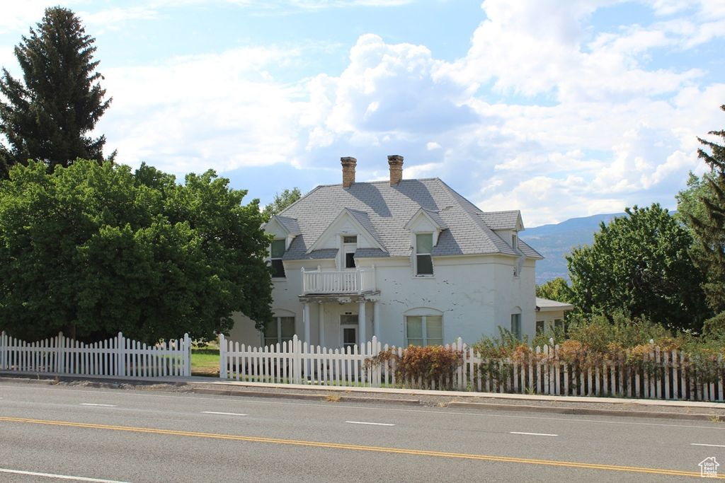 Photo for 22 E MAIN ST, Bicknell, UT 84715 (MLS # 2107847)
