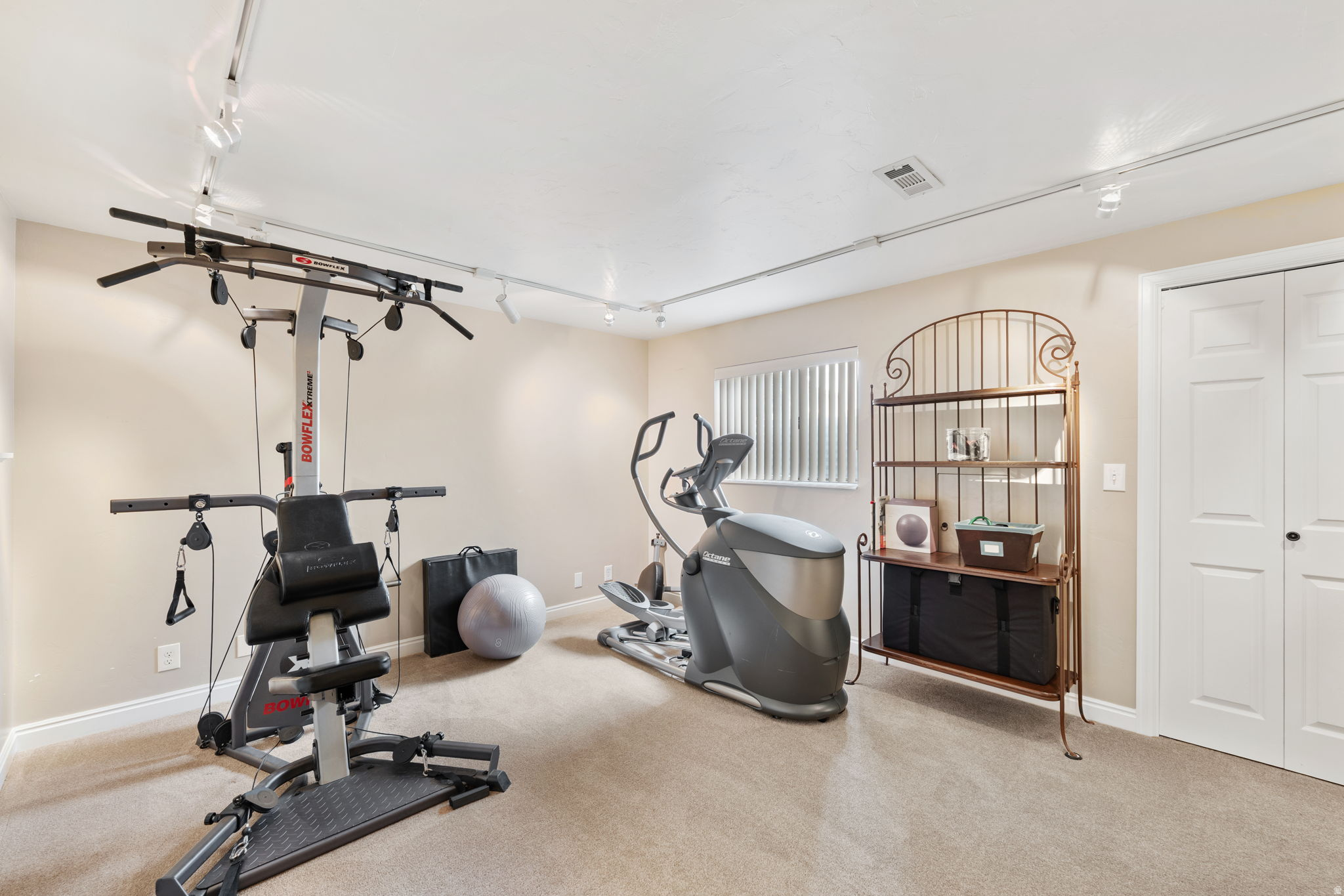 ROXBOROUGH P U D - Residential