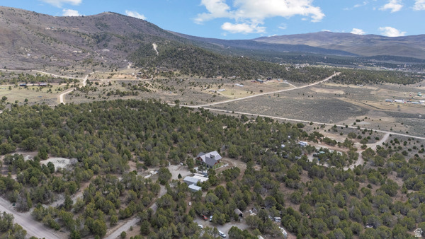 HIDEAWAY VALLEY - Residential