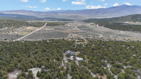 HIDEAWAY VALLEY - Residential