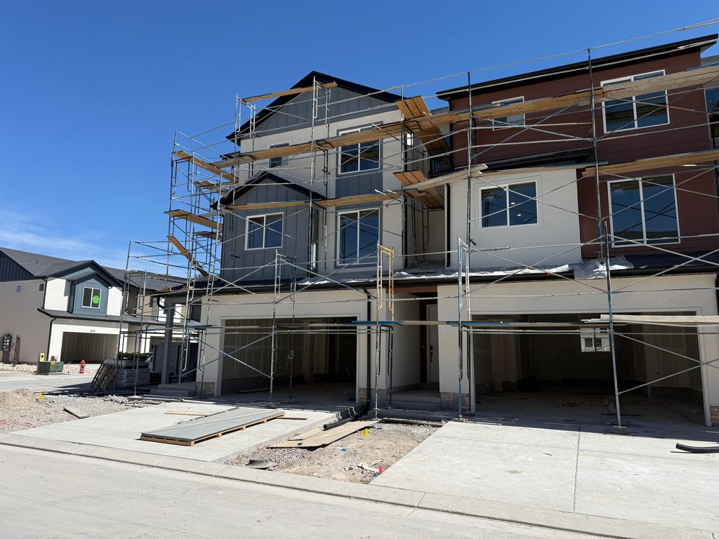 Photo of 5282 N GREENFIELD WAY #326, Eagle Mountain, UT 84005 (MLS # 2145861)