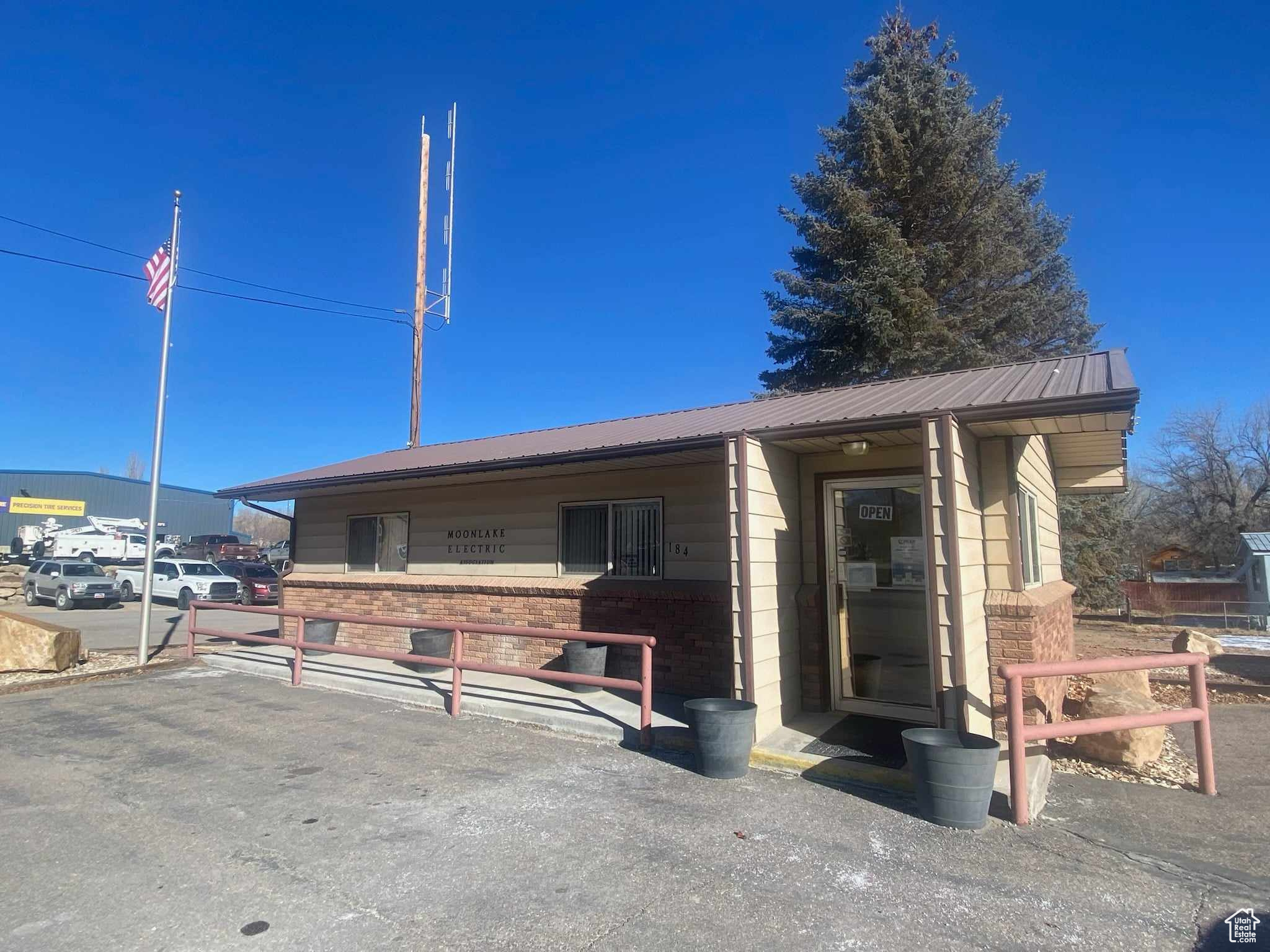 NORTH CENTER STREET - Commercial Sale