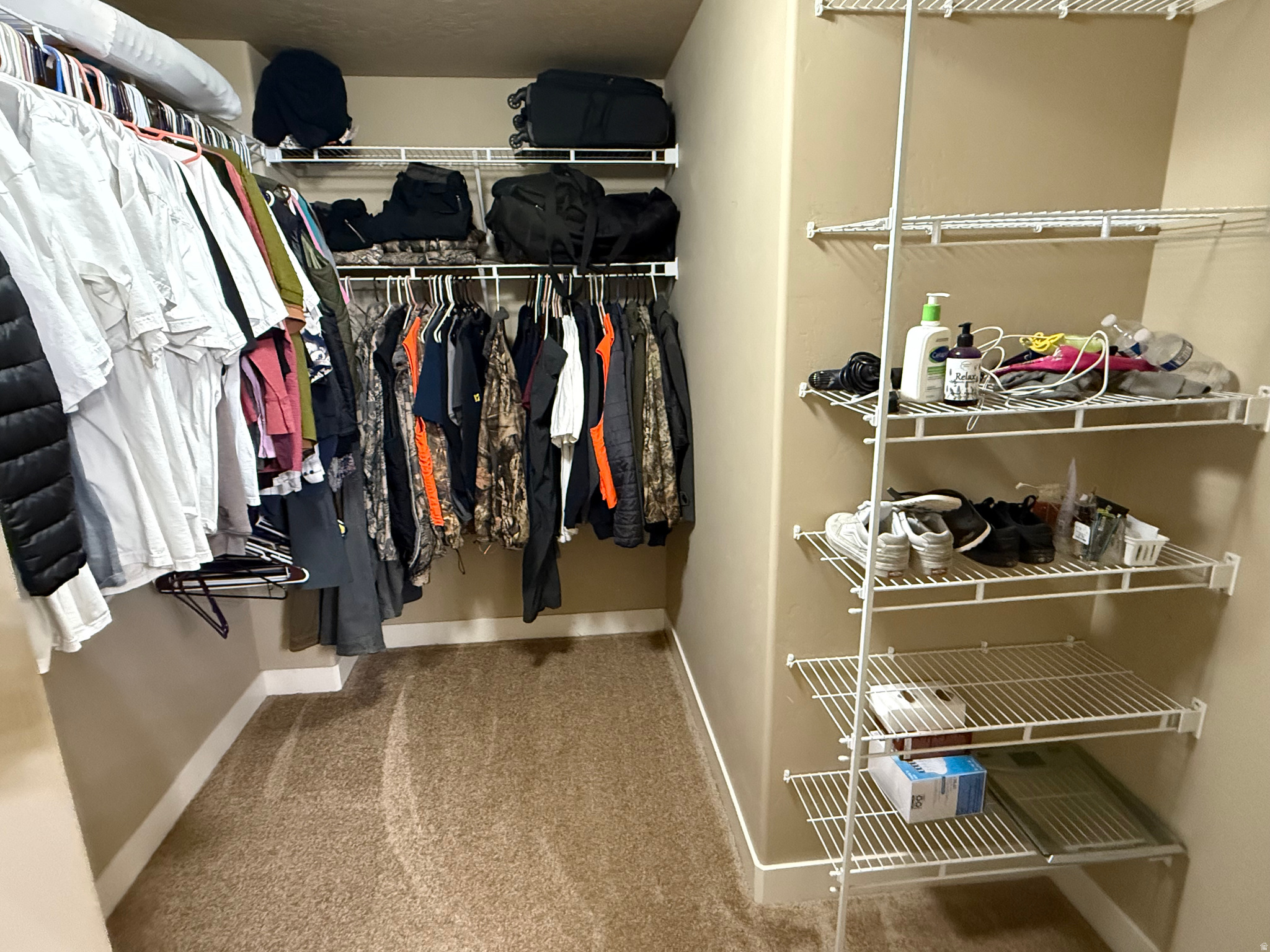 SPANISH FIELDS - Residential