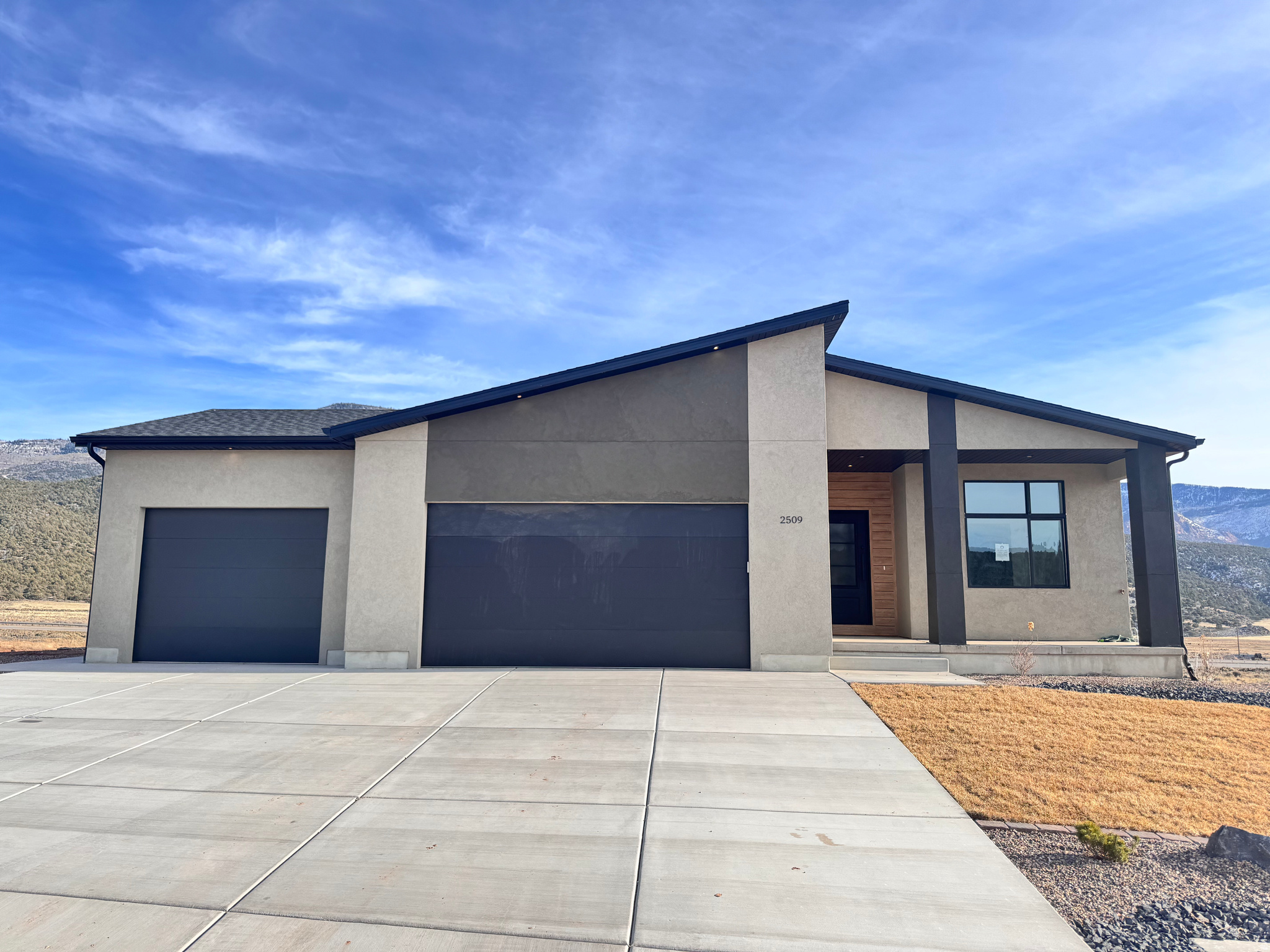 BLACK SAGE - Residential