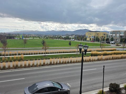 Tiny photo for 6158 W SOUTH JORDAN PKWY, South Jordan, UT 84009 (MLS # 2117034)