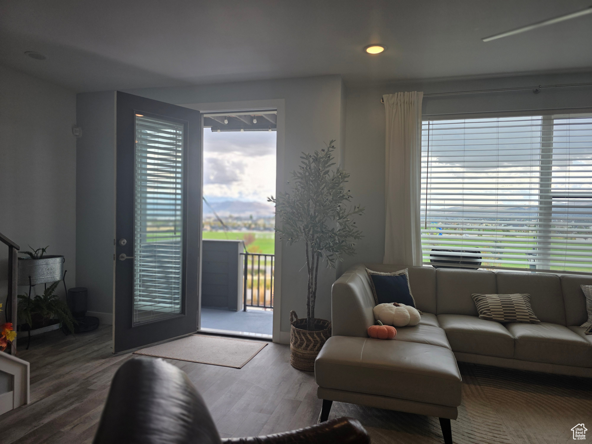 DAYBREAK VILLAGE 8 P - Residential