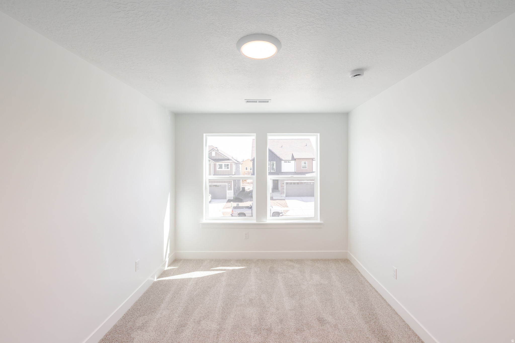 RIVER POINT - Residential