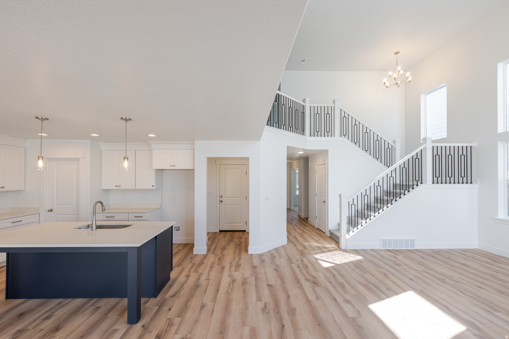 RIVER POINT - Residential