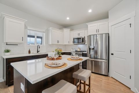 Tiny photo for 1315 W 1200 S, Springville, UT 84663 (MLS # 2141756)