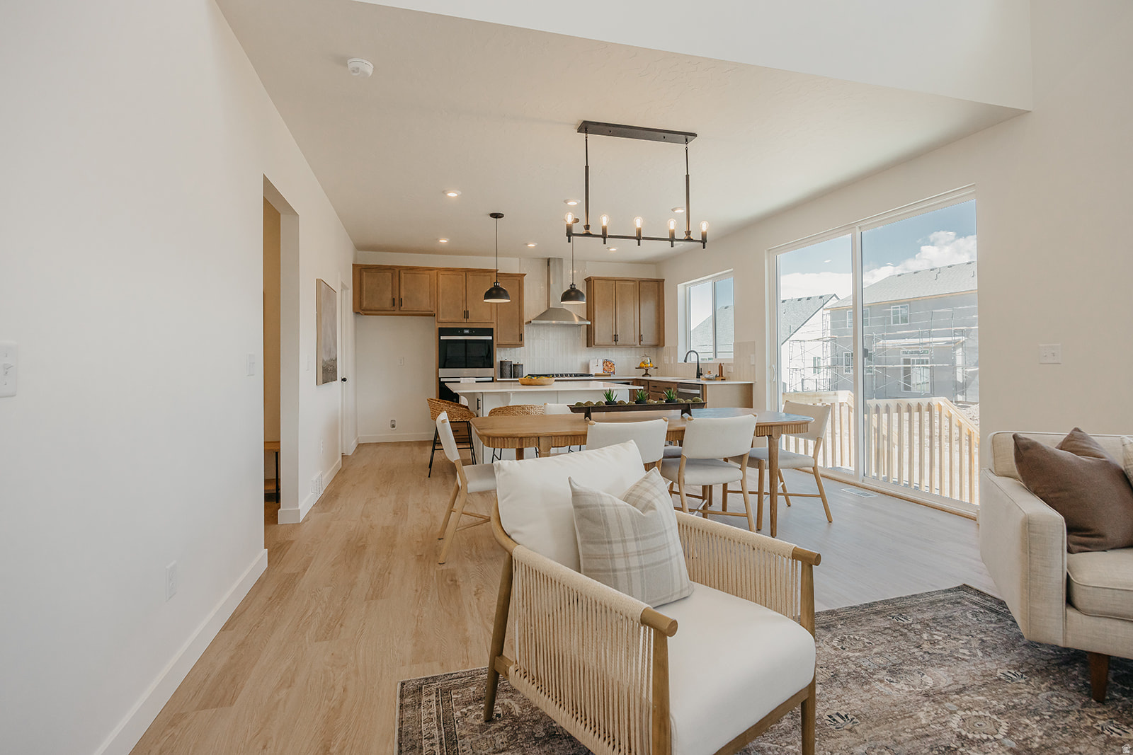 RIVERSIDE ESTATES - Residential