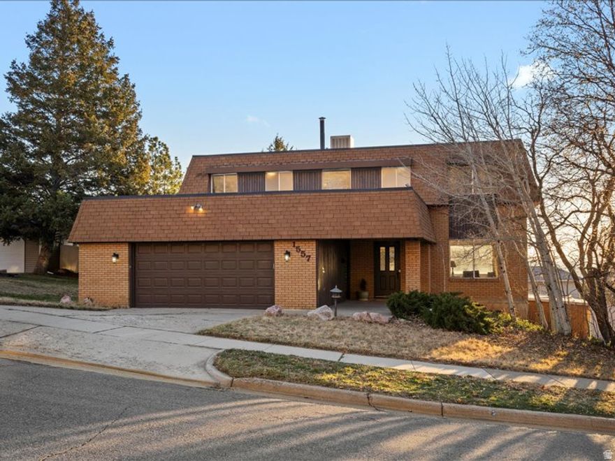 Welcome to this beautifully updated 5-bedroom home where comfort, style, and scenery come together seamlessly. Set against breathtaking valley and mountain views, this property offers a rare blend of privacy and panoramic beauty.  Step inside to discover a freshly updated interior featuring open living spaces, and abundant natural light throughout. The spacious layout is designed for both everyday living and entertaining, with multiple gathering areas that flow effortlessly from one to the next.  The walkout basement potential adds exceptional versatility-perfect for a guest suite, home gym, media room, or multi-generational living-while providing direct access to the backyard oasis.  Outside, unwind in your private pool, ideal for summer entertaining or peaceful evenings taking in the sunset over the valley and mountains. Whether hosting gatherings or enjoying quiet moments, the outdoor space is designed to impress.  With five generously sized bedrooms, stunning views from multiple vantage points, and thoughtful updates throughout, this home offers the perfect balance of luxury, function, and unforgettable scenery.