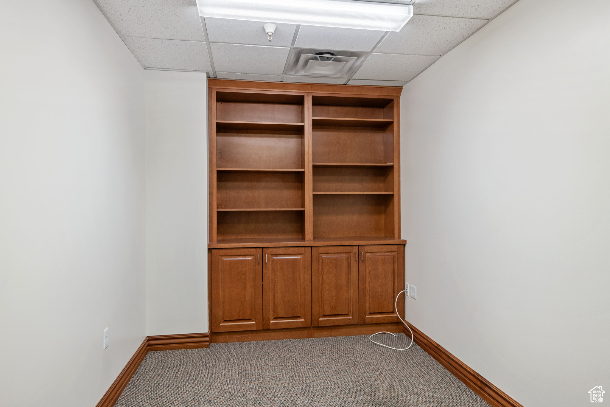 COTTONWOOD R - Commercial Sale