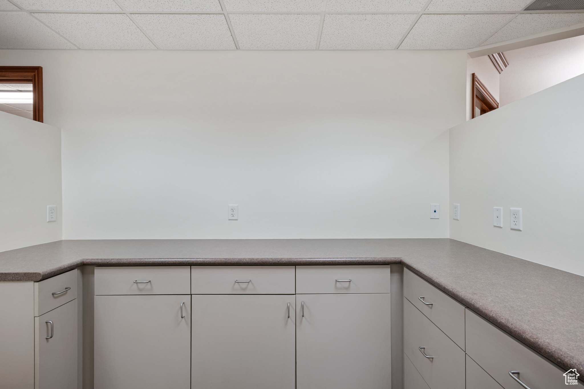 COTTONWOOD R - Commercial Sale