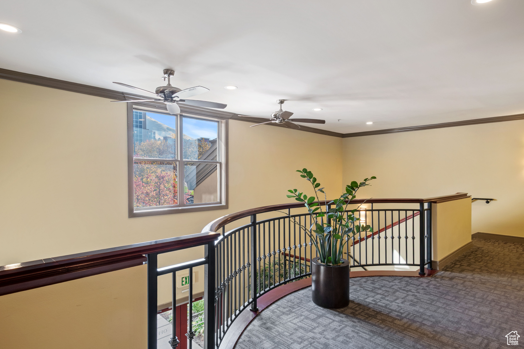 COTTONWOOD R - Commercial Sale