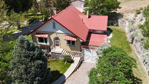 Photo of 110 N 400 E, Glenwood, UT 84730 (MLS # 2120547) Photo of 110 N 400 E, Glenwood, UT 84730 (MLS # 2120547)