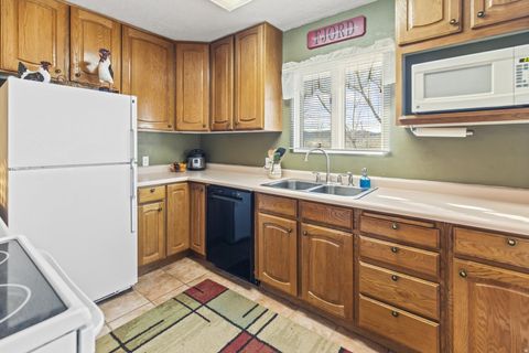 Tiny photo for 110 N 400 E, Glenwood, UT 84730 (MLS # 2120547)