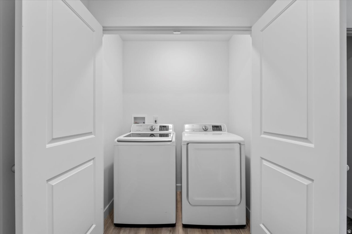 LITTLE VALLEY GATEWA - Residential