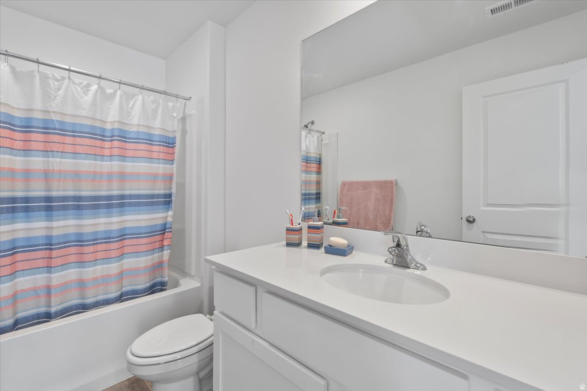 LITTLE VALLEY GATEWA - Residential