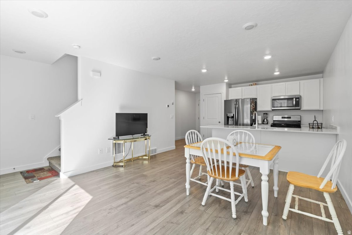 LITTLE VALLEY GATEWA - Residential