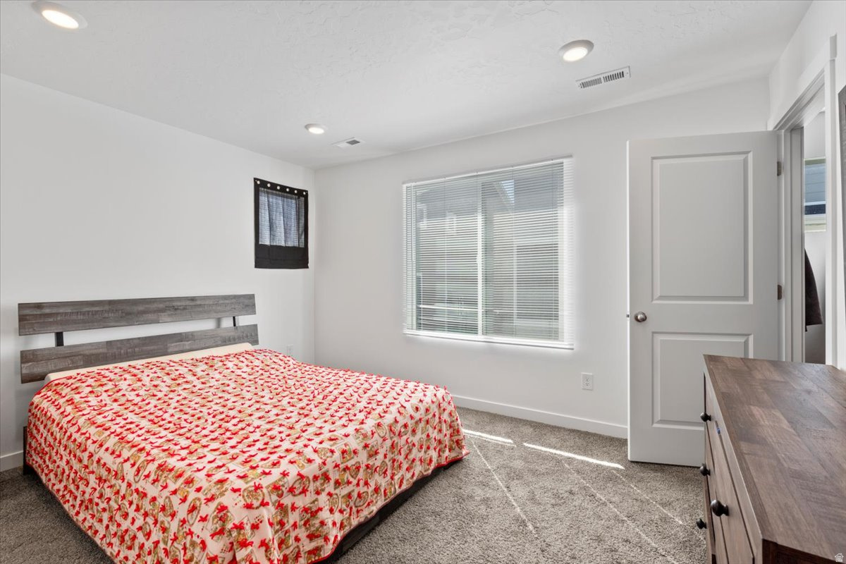 LITTLE VALLEY GATEWA - Residential