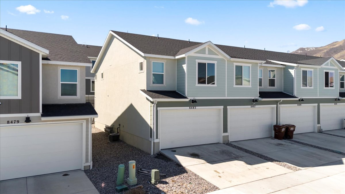 LITTLE VALLEY GATEWA - Residential