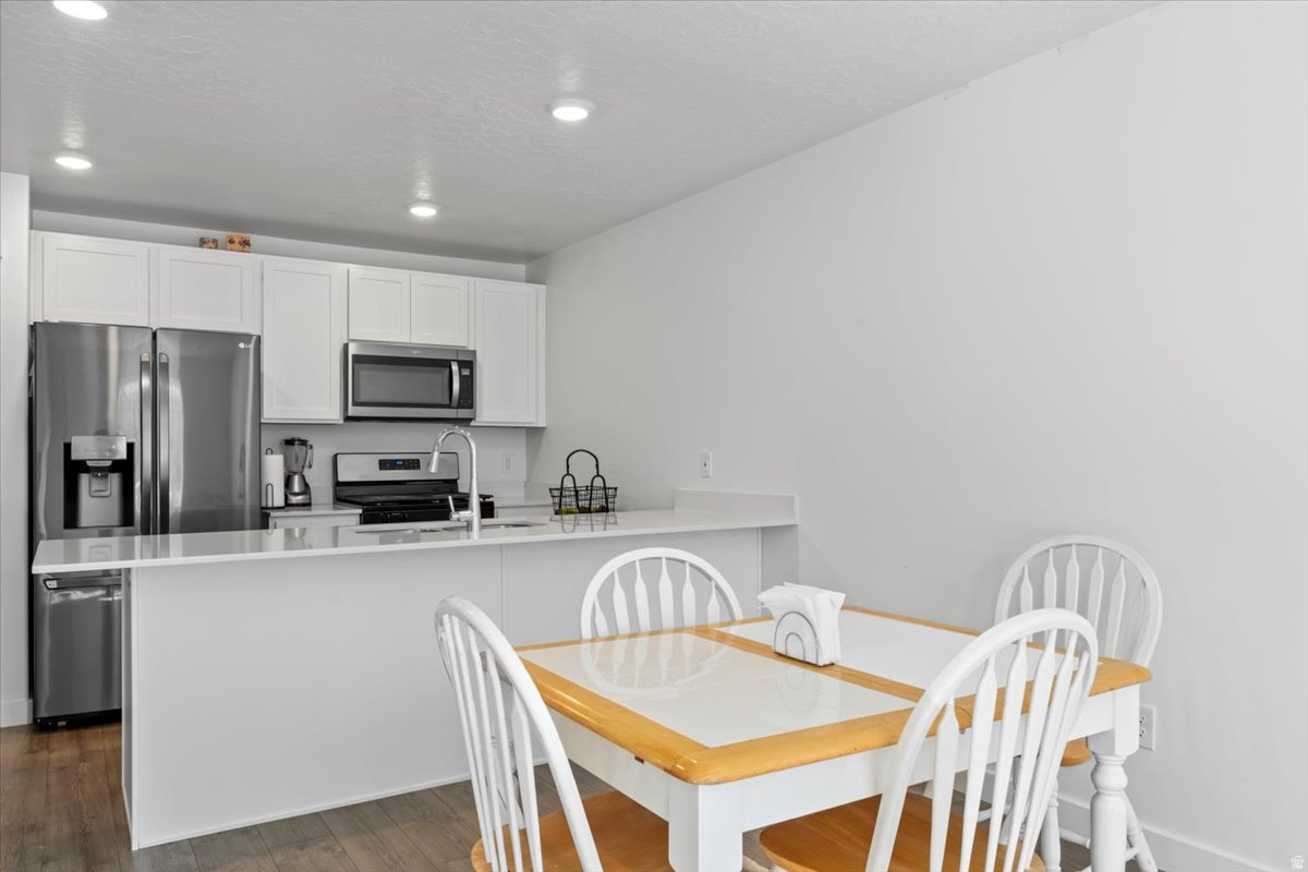 LITTLE VALLEY GATEWA - Residential