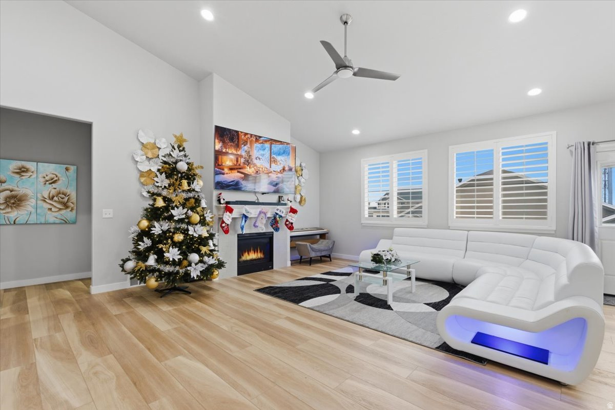 COPPER RIM - Residential