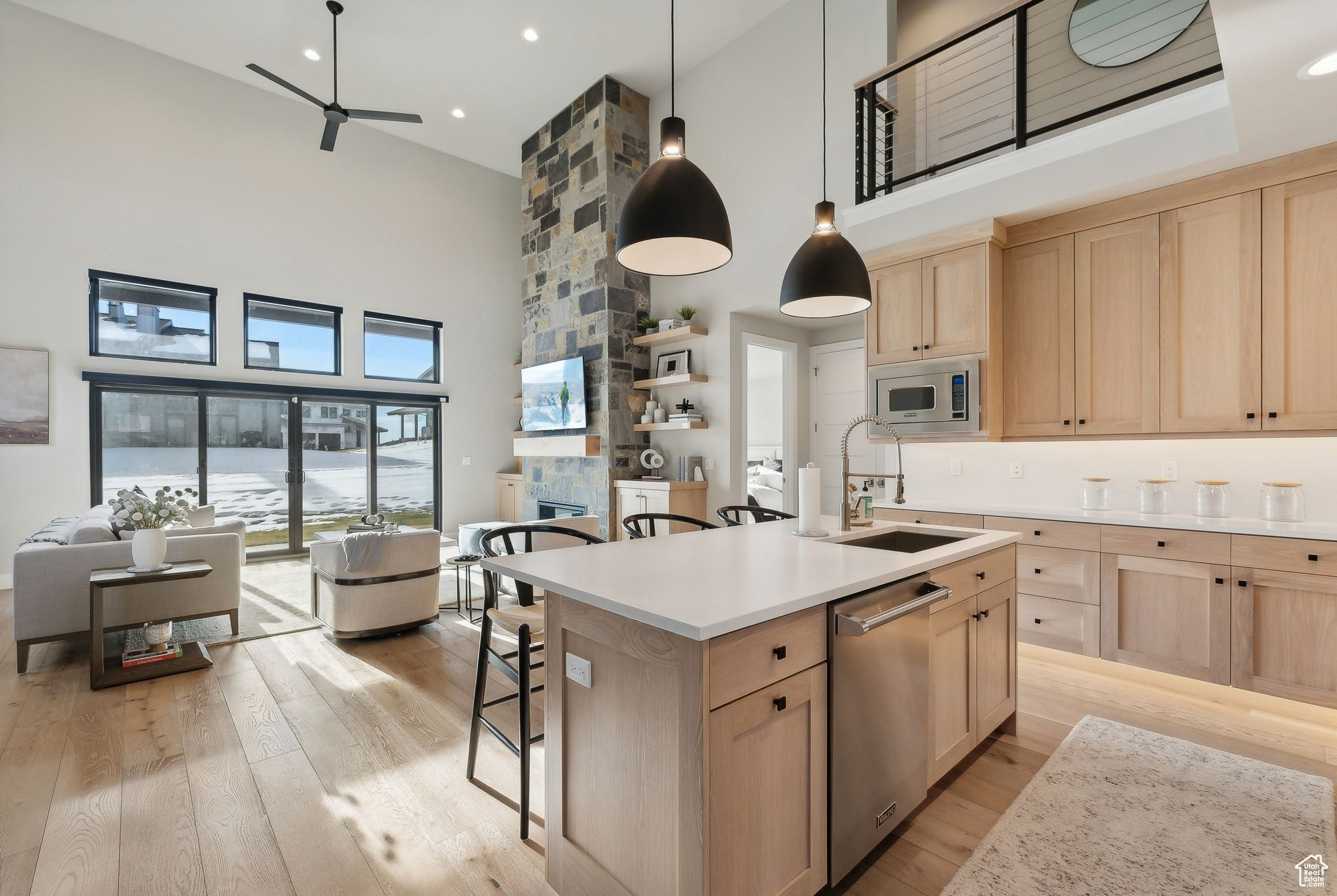 Heber City, Utah 84032, United States, 4 Bedrooms Bedrooms, ,3 BathroomsBathrooms,Residential,Active,104470