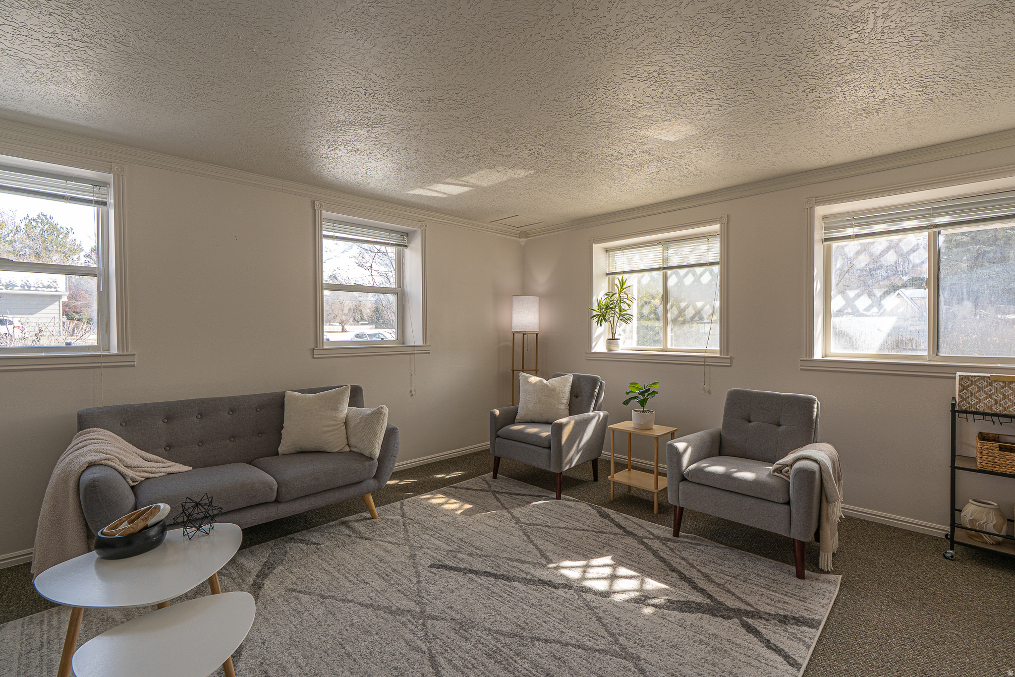 HIDDEN VILLAGE - Residential