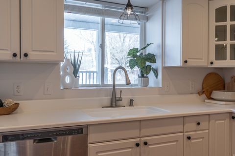 Tiny photo for 1045 FOX FARM RD, Logan, UT 84321 (MLS # 2129223)