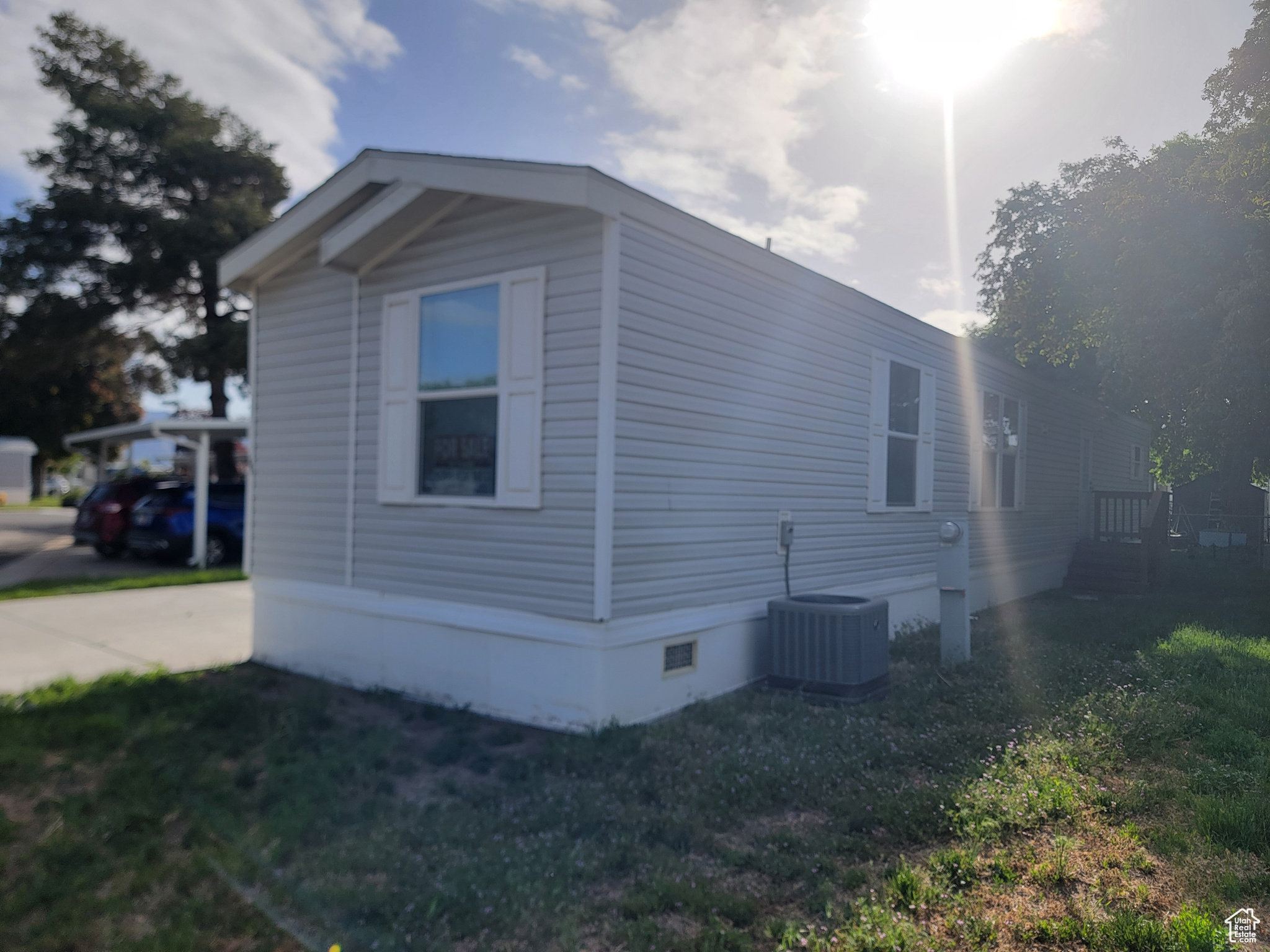 RIVERDALE - Residential