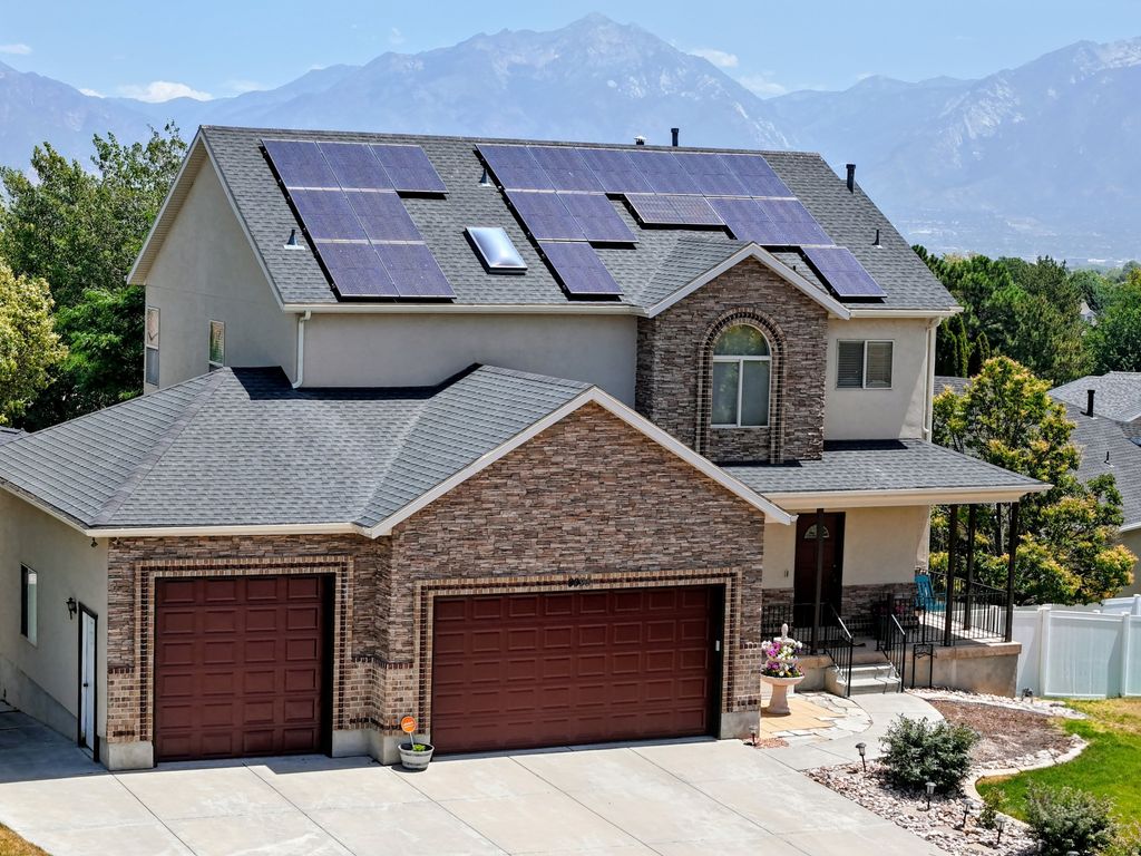Photo of 9995 S CADDIE CIR W, South Jordan, UT 84009 (MLS # 2168306)