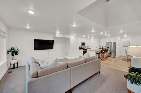 Tiny photo for 3078 N BEND LN E, Layton, UT 84040 (MLS # 2120895)