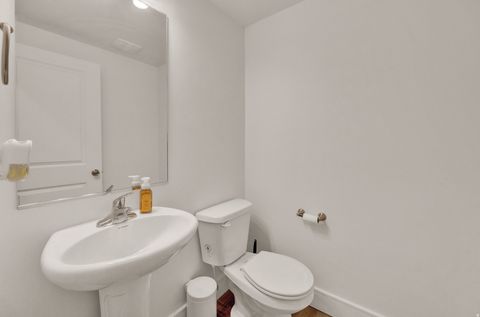 Tiny photo for 3078 N BEND LN E, Layton, UT 84040 (MLS # 2120895)