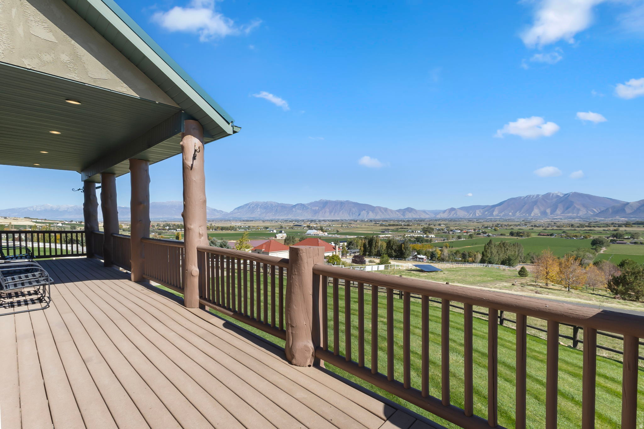 BROAD LAND PROPERTIES WEST MOUNTAIN RANCHES - Residential