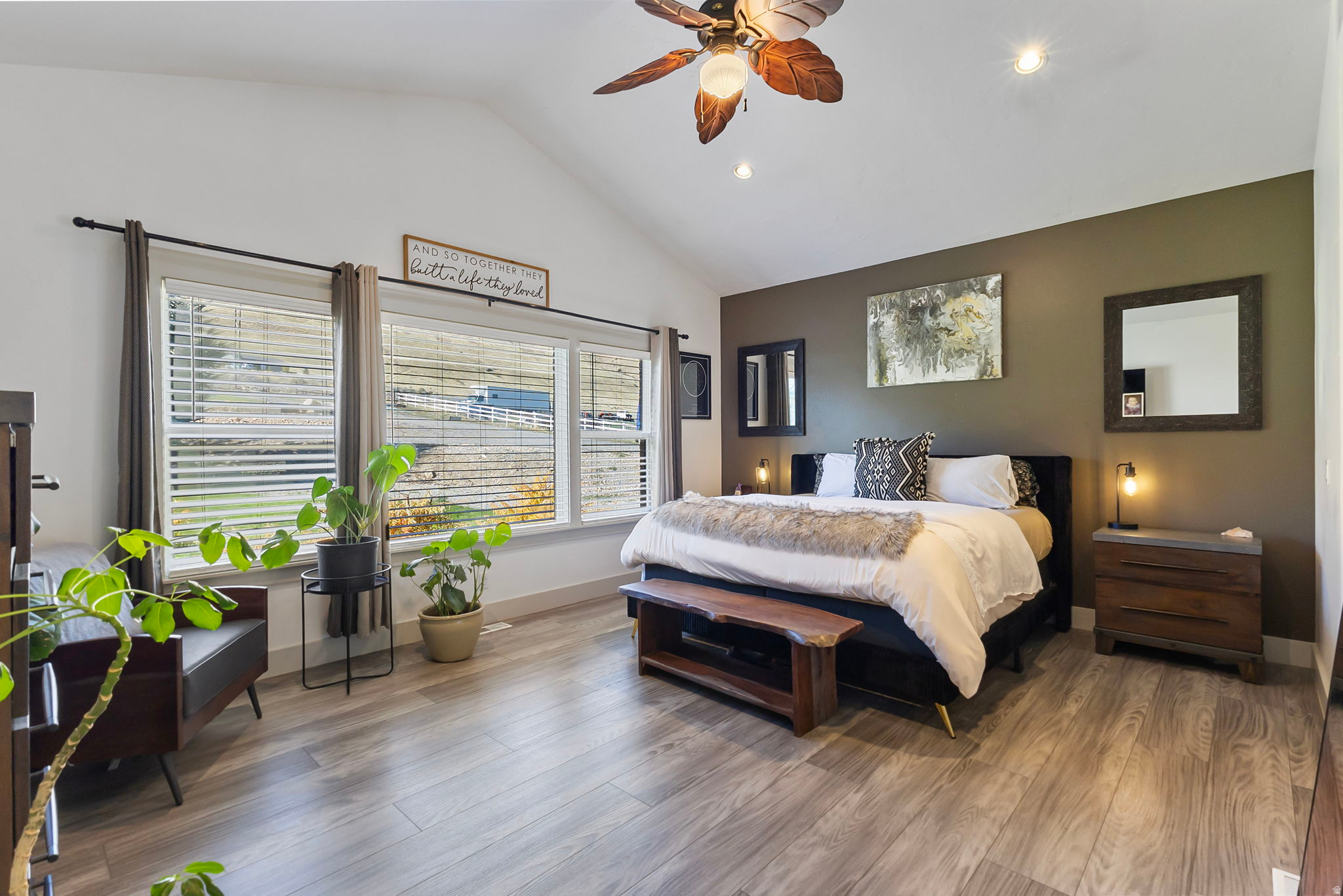 BROAD LAND PROPERTIES WEST MOUNTAIN RANCHES - Residential