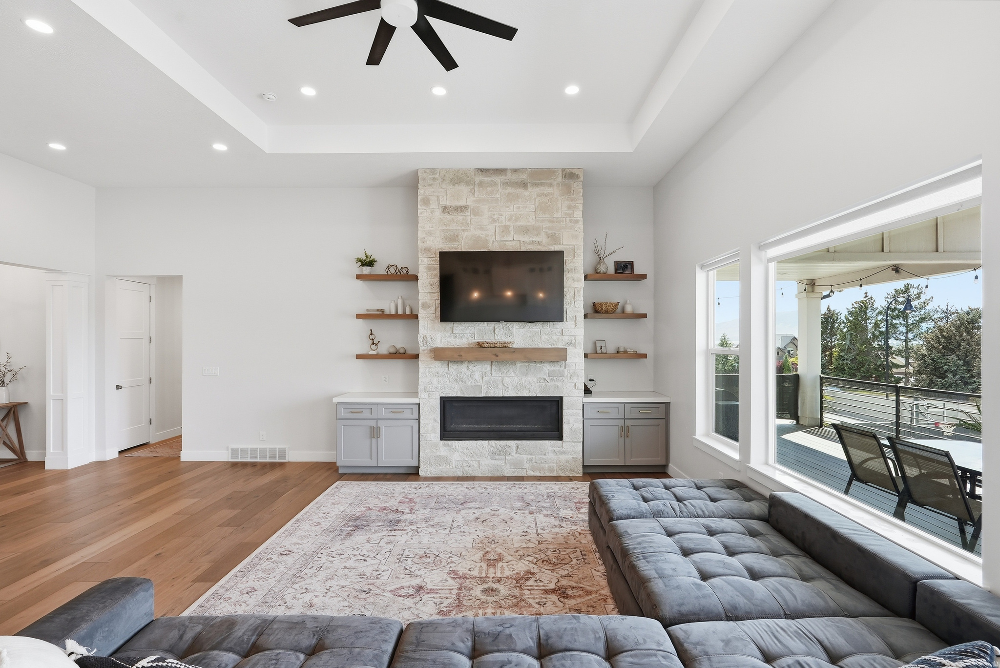 MITCHELL - Residential