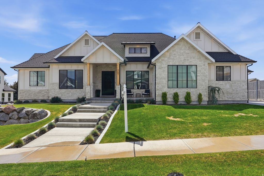 Photo of 965 N 860 W, American Fork, UT 84003 (MLS # 2155744)
