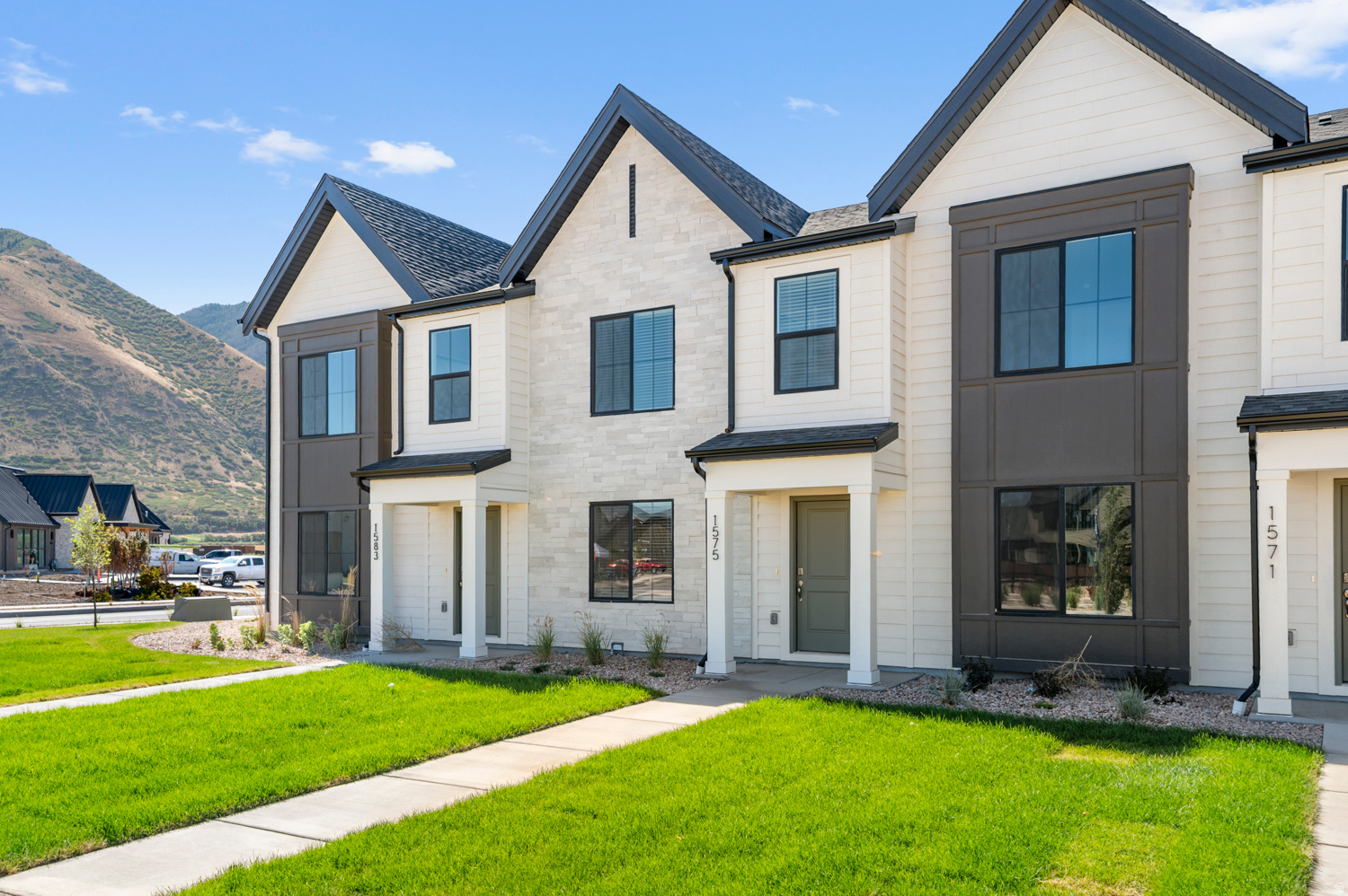 VIRIDIAN - Residential