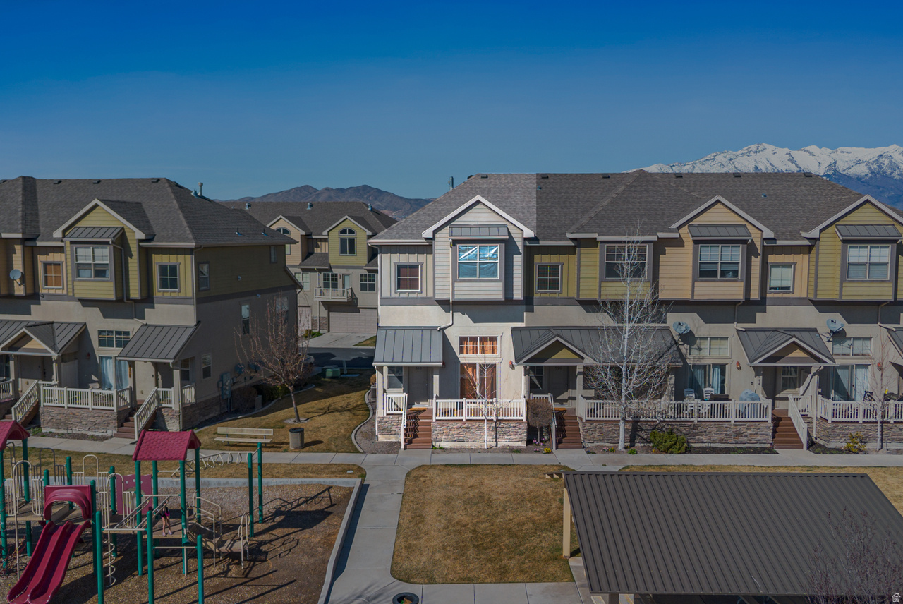 SPRING CREEK RANCH - Residential