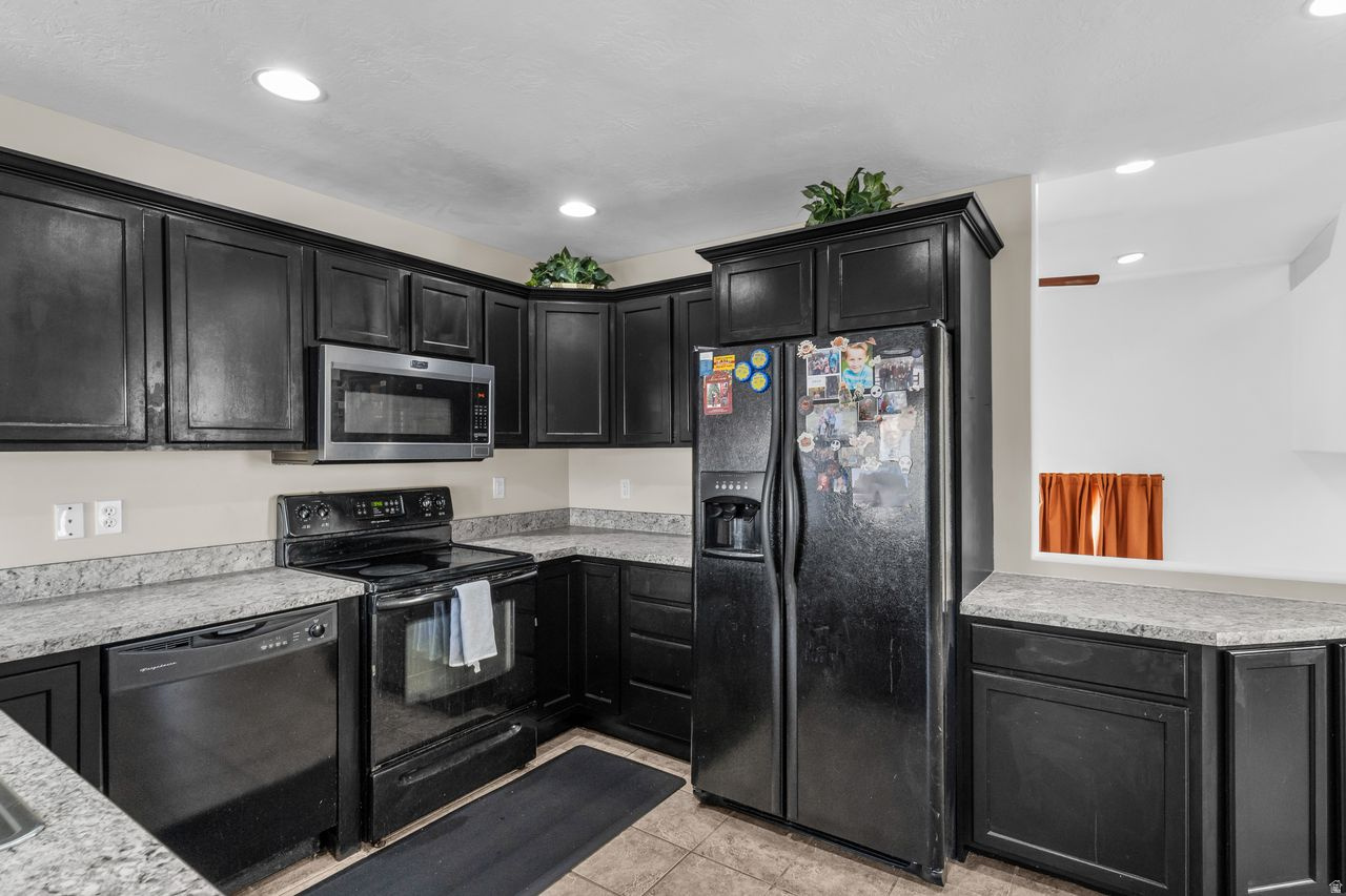 SPRING CREEK RANCH - Residential