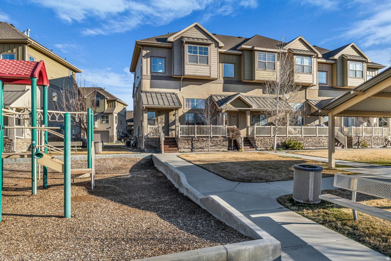 SPRING CREEK RANCH - Residential