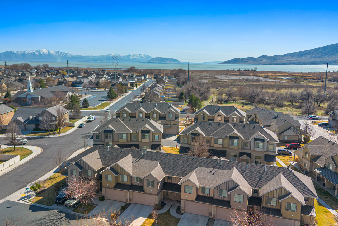 SPRING CREEK RANCH - Residential
