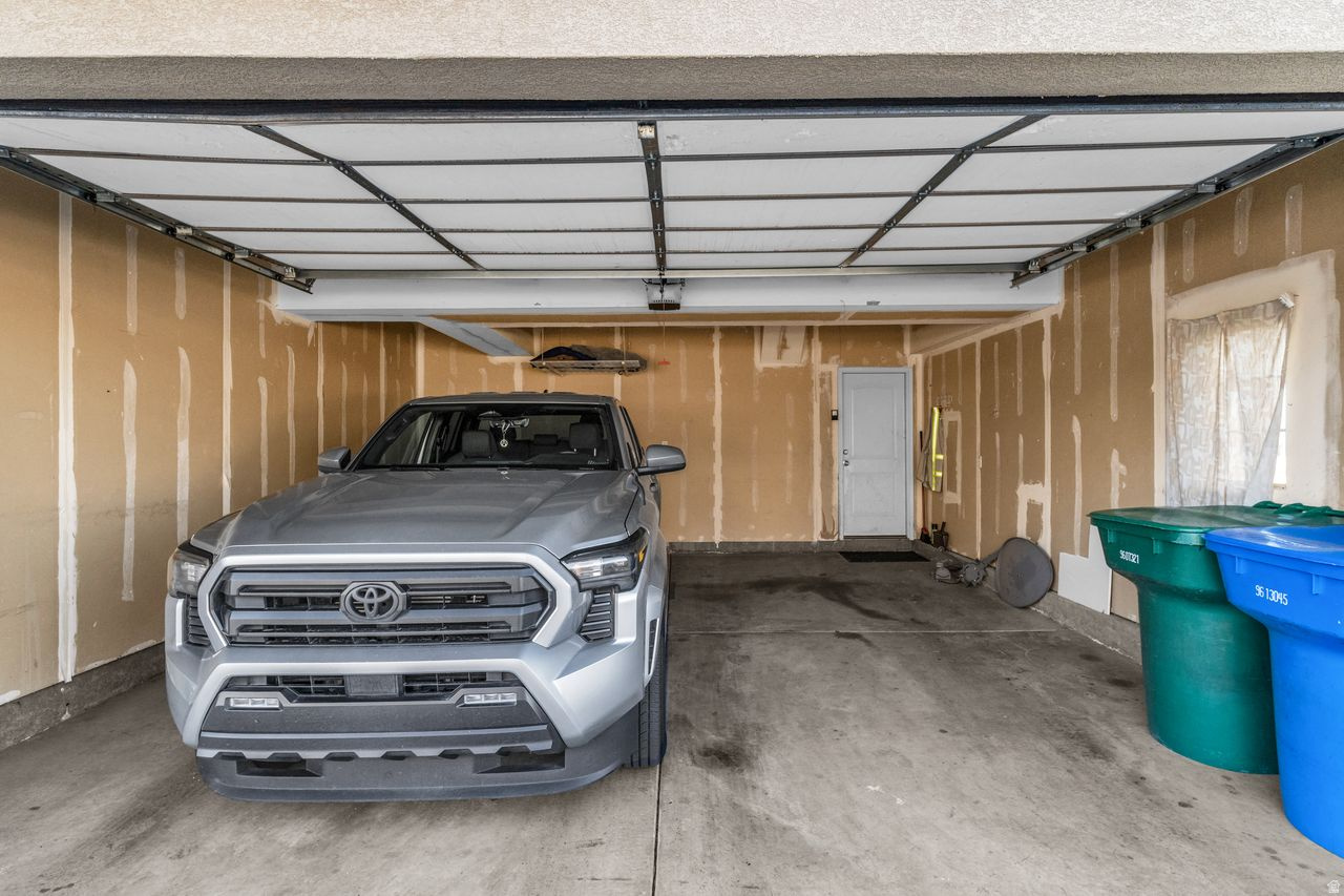 SPRING CREEK RANCH - Residential