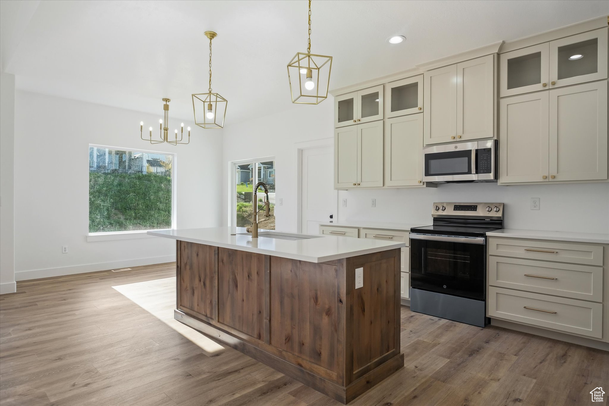 CEDAR BLUFFS SUBDIVISION PHASE 2 - Residential