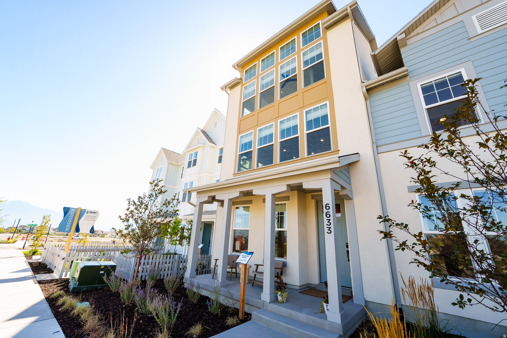 DAYBREAK - Residential