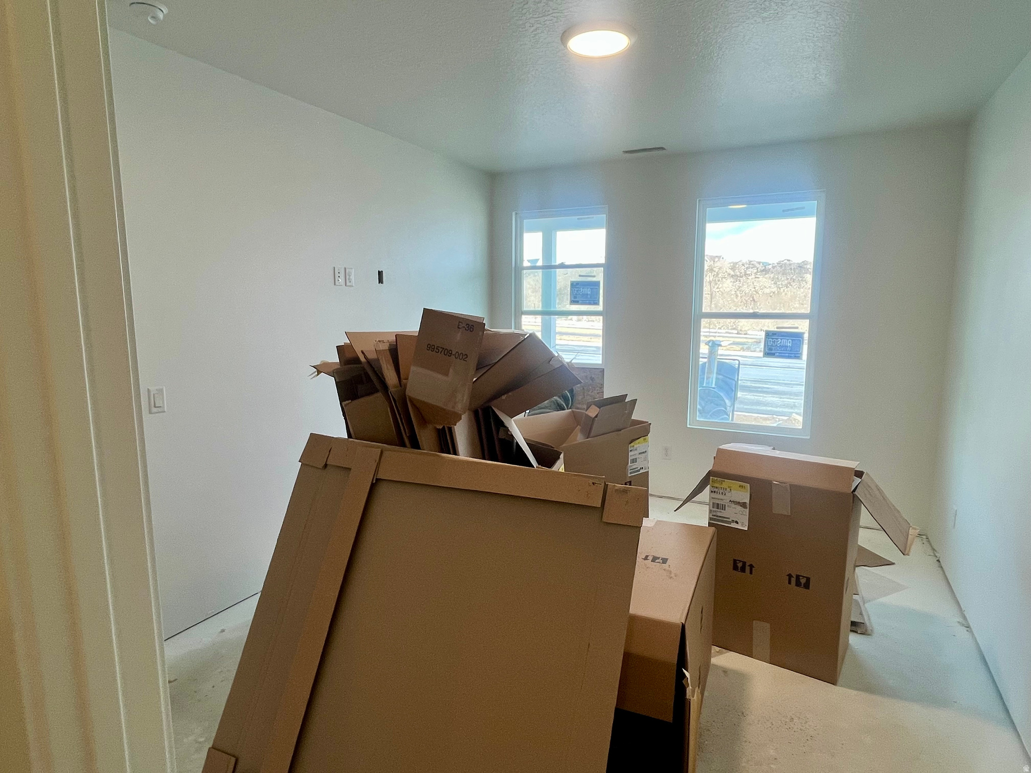 DAYBREAK - Residential